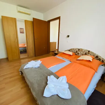 Apartment Gabi Lux Apartman