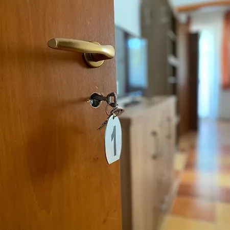 Apartment Gabi Lux Apartman